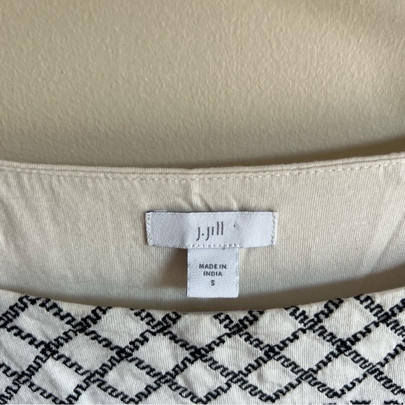 J Jill Ivory Embroidered Boho 3/4 Bell Sleeve Tunic Blouse - Picture 3 of 6